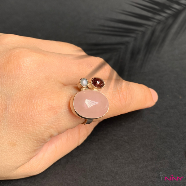 Rose Quartz By Side with pearl and tourmaline ring