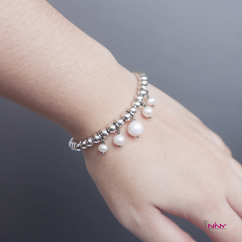 Fresh Water Pearl in Silver Beads Bracelet