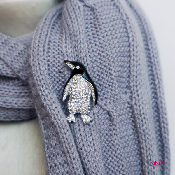 Penguine Brooch
